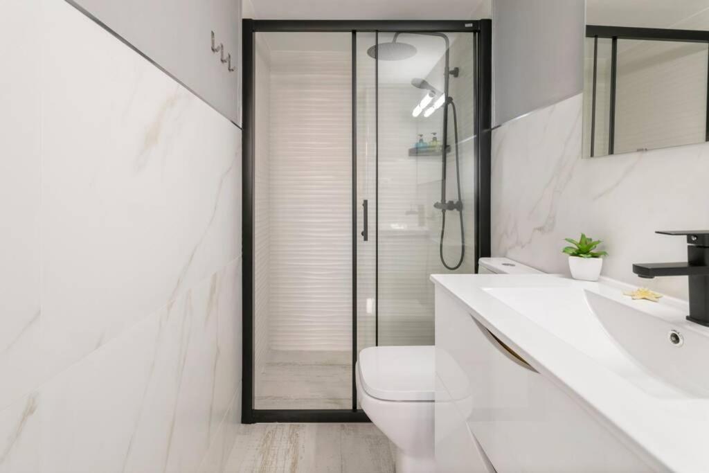 Apartamento Loft A 50 Metros De La Playa Y Paseo Maritimo El Campello Esterno foto